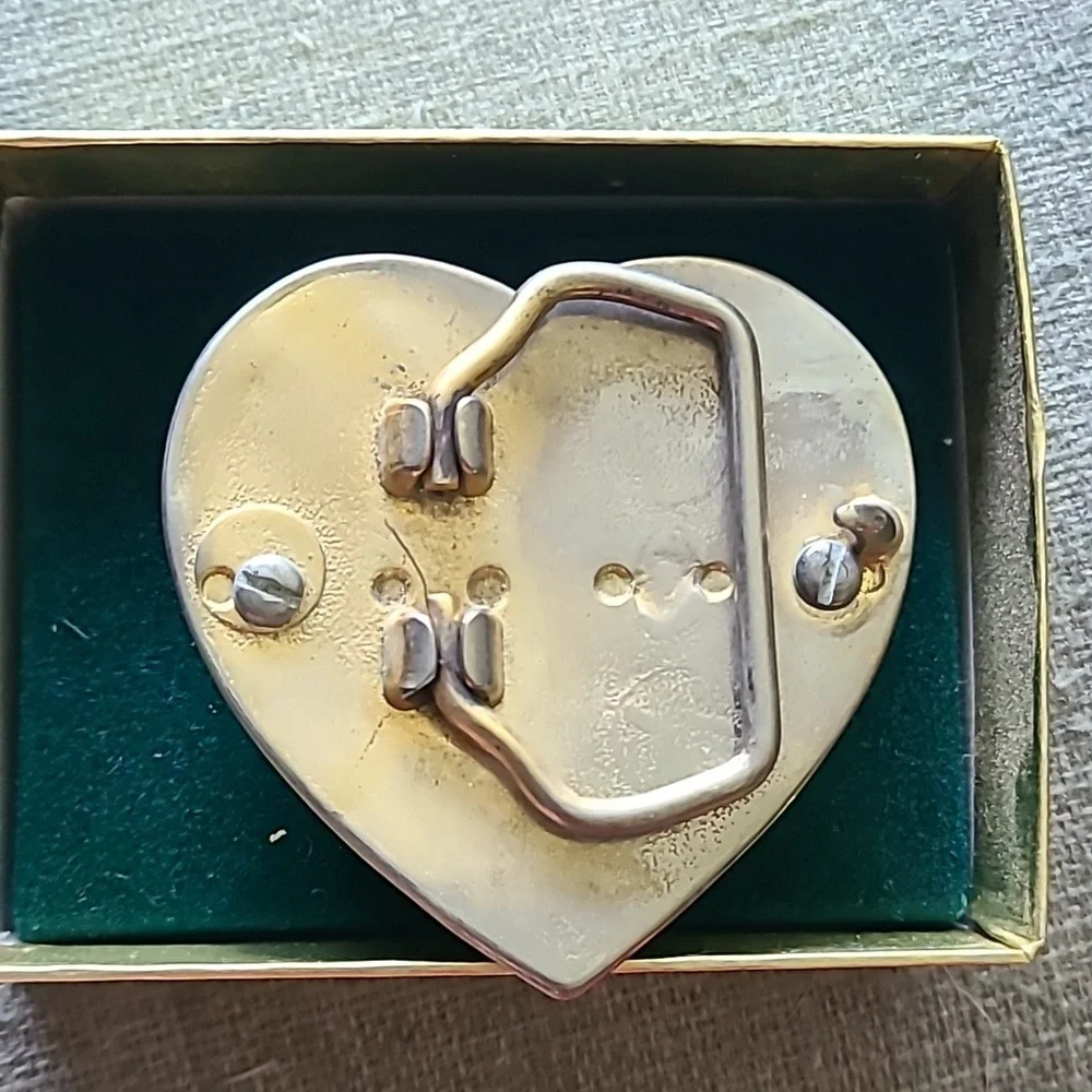 Vintage belt buckle w/rose quartz - Picture 3 of 3